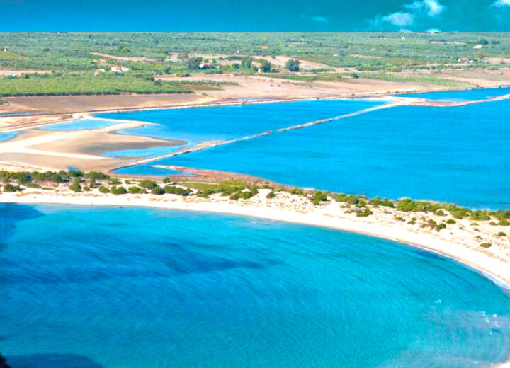 Private Villa next to the beach